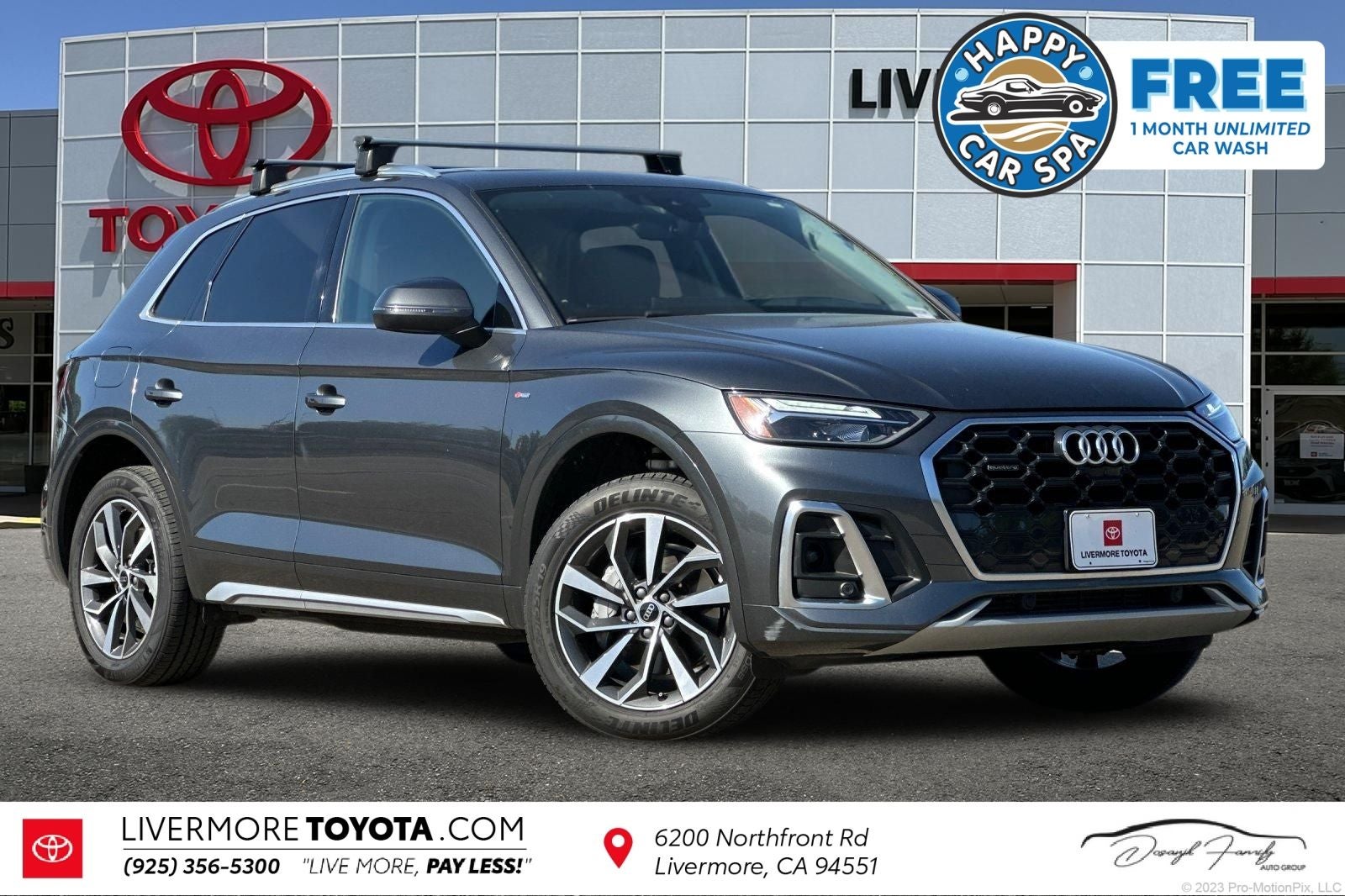 2024 Audi Q5 45 S line Premium quattro in Mythos Black Metallic — front three-quarter view