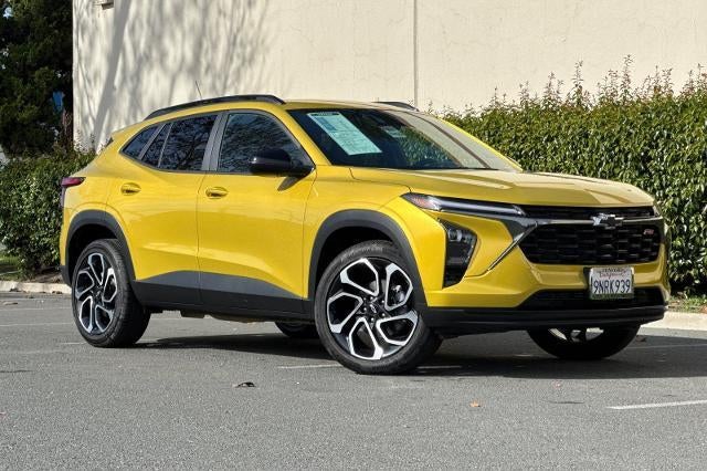 2025 Chevrolet Trax — side profile view